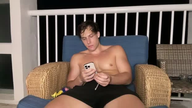 alex_islive 26-05-2026 Male Recording - kink Topless