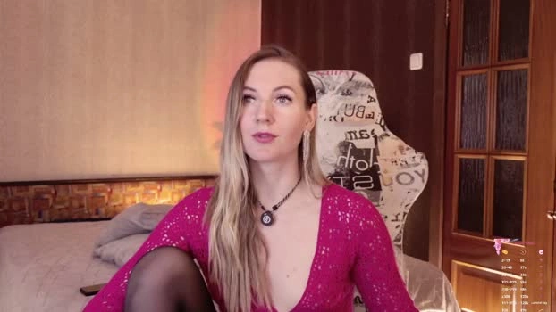 hello_lisha 27-05-2026 legs Naked lickpussy lick Recording