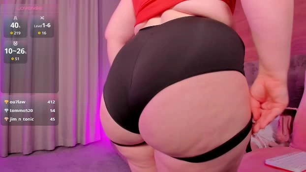 lea_buns 27-05-2026 show wet big kiss Recording