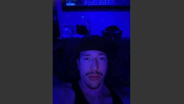 wherewashe 26-05-2026 Male Recording - fingering spanking
