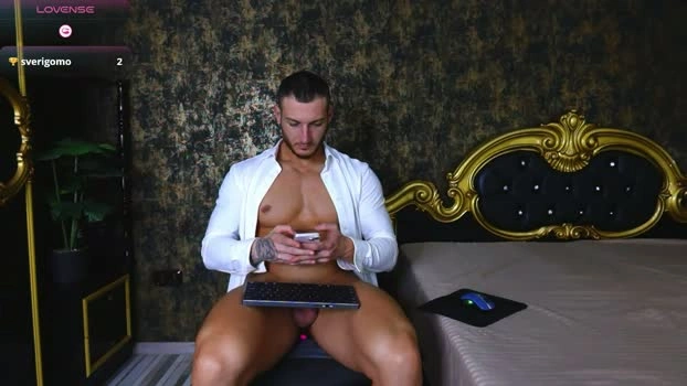 aronfit1 31-05-2026 Male Recording - jerkoff strip