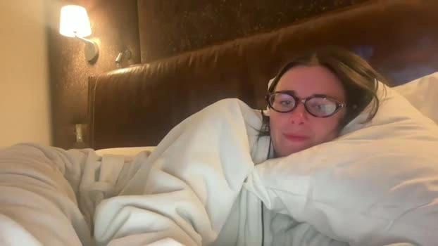 naomi________