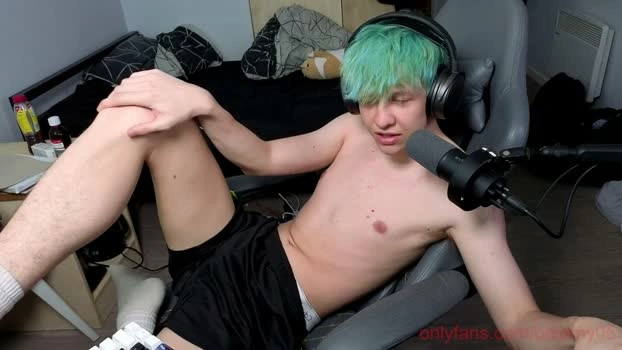 polarny05 31-05-2026 Male Recording - twink toy