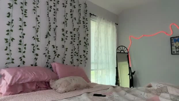 jocelyynn 03-06-2026 bigass naked fuckpussy wet Recording