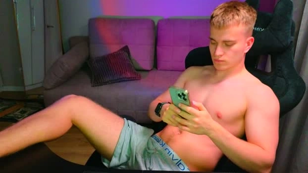 flikyy 03-06-2026 Male Recording - toys blowjob