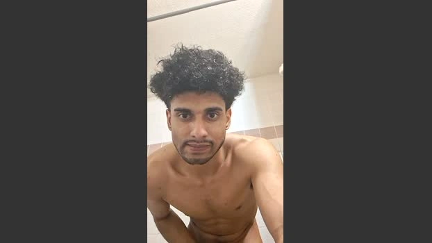 MrStealUrgirl77