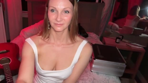 kaileeshy 06-06-2026 bigcock strip legs naughty Recording