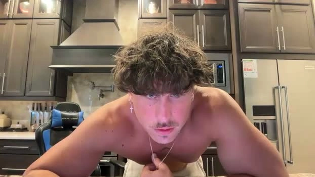 hungkingg22 08-06-2026 Male Recording - kissing Webcam