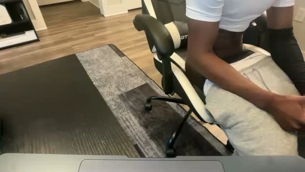 tevvdaren 10-06-2026 Male Recording - analtoy fingering