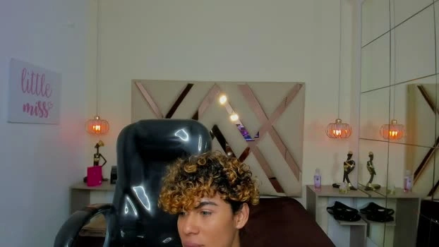 anyelotwink 12-06-2026 Male Recording - moan naked