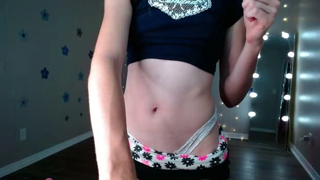 hexivu 12-06-2026 jerkoff cute strip dirty Recording