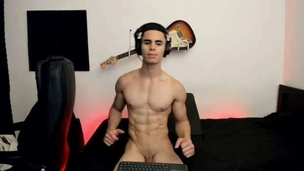 zenhzu 14-06-2026 Male Recording - amateur kissing