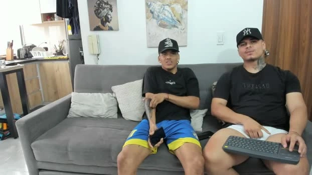 straight__friends 17-06-2026 Male Recording - yummy big
