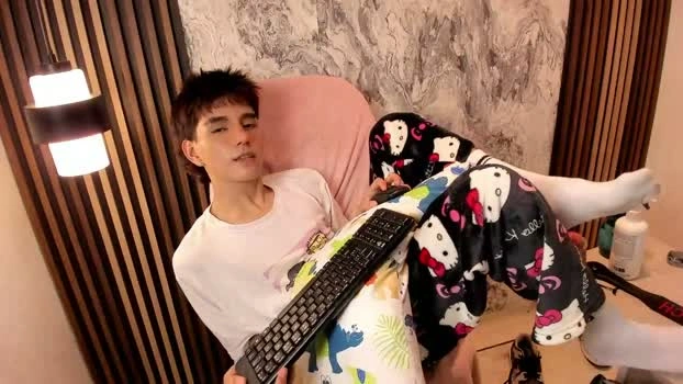 christopher_robin4 18-06-2026 Male Recording - fuckher yummy