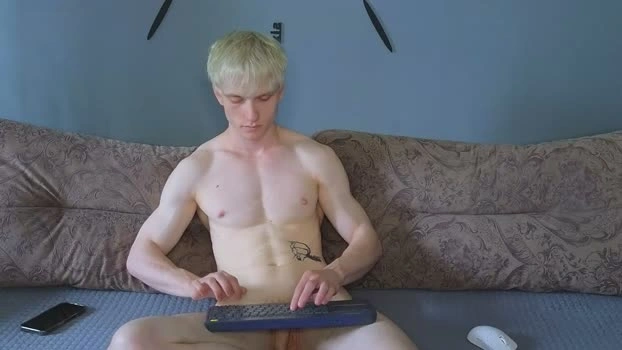 pupsenish 19-06-2026 Male Recording - Ass striptease