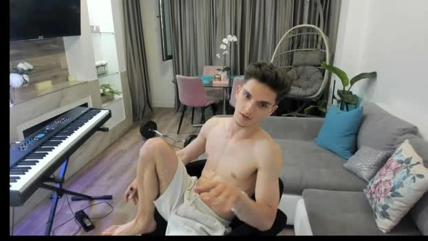 johnnyk8 19-06-2026 Male Recording - Pretty moan
