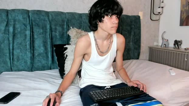 diamond_twink 24-06-2026 Male Recording - horny jackoff