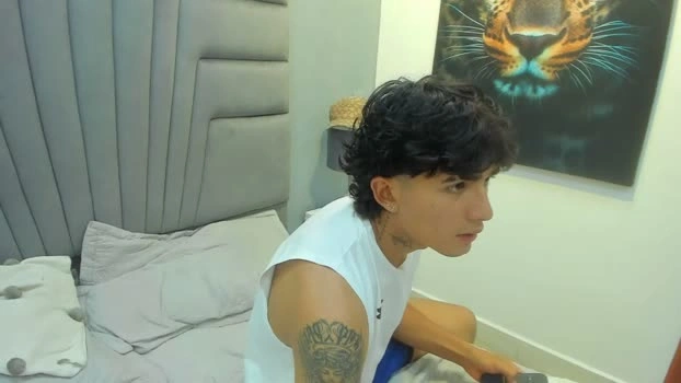 ruslan_marcel 25-06-2026 Male Recording - kiss cute
