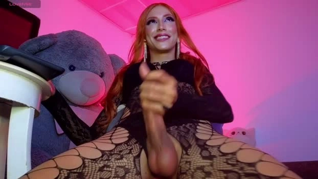 sahra_belmont 25-06-2026 Trans Recording - tits fingers