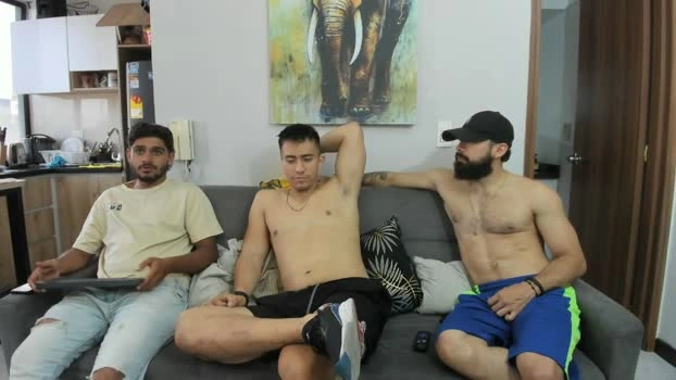 straight__friends 24-06-2026 Male Recording - gay bigtoys