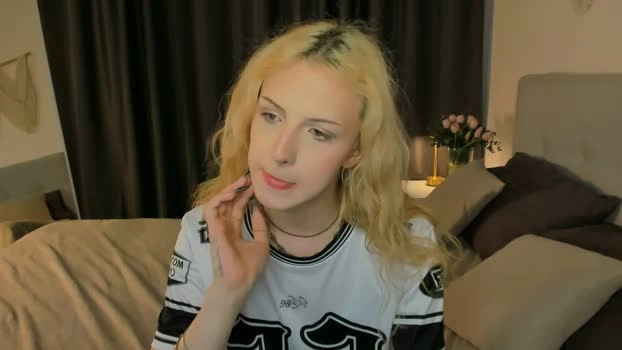 tiffany_king 25-06-2026 Trans Recording - spank tits