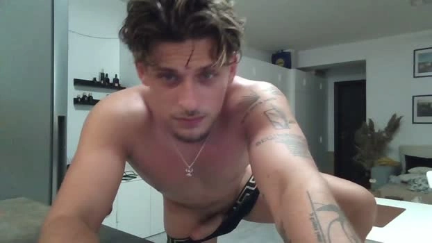 roberto_twink1 30-06-2026 Male Recording - sexy Webcam