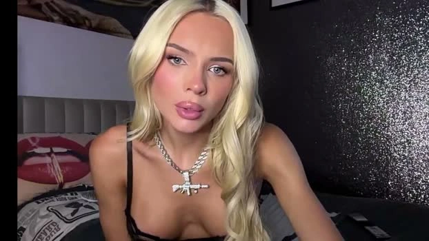 diamond_the_blonde 01-07-2026 Trans Recording - Ass toy