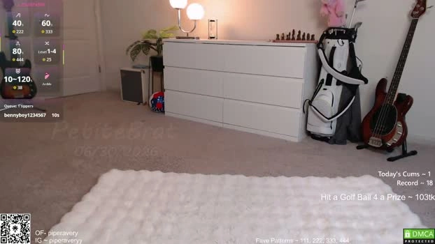 petitebrat 01-07-2026 Cam Show hard toys