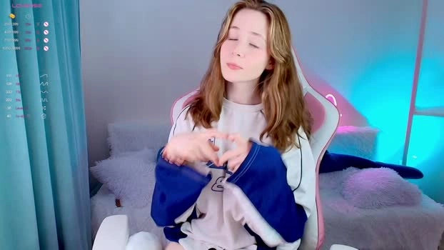 poompoompeach_ 01-07-2026 Cam Show squirt Nude