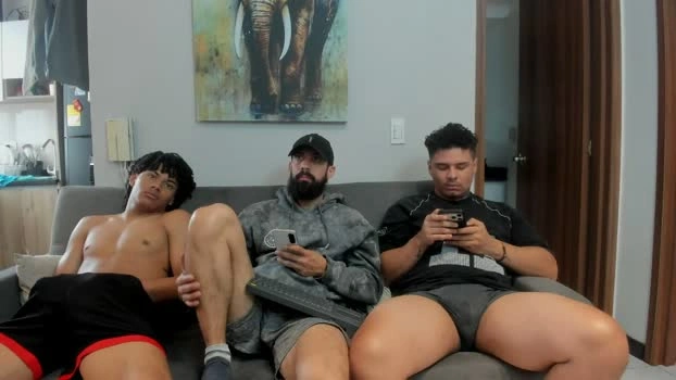 straight__friends 02-07-2026 Male Recording - Show striptease