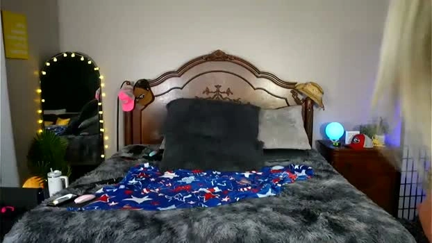 oh_lovely_girl 04-07-2026 Cam Show play lick