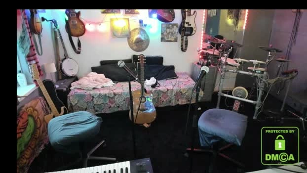 win2win 04-07-2026 fingering fuckface Recorded Webcam Recording