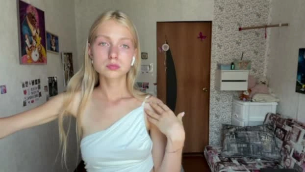 dianafrisky 08-07-2026 Cam Show analtoy toys