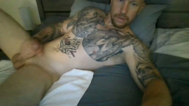 athletic_skater779 09-07-2026 Male Recording - striptease wank