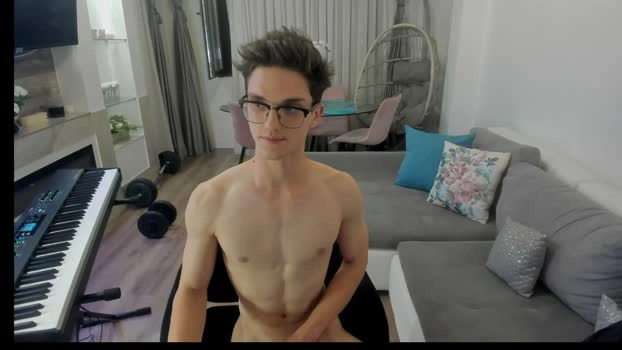 johnnyk8 12-07-2026 Male Recording - hardcock suck