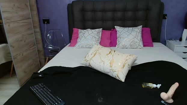 lorette23 12-07-2026 Cam Show boobs Recorded