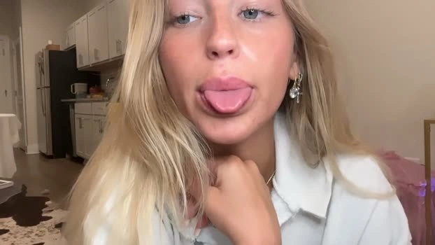 caseyyyhere 14-07-2026 bigass oral yummy sweet Recording