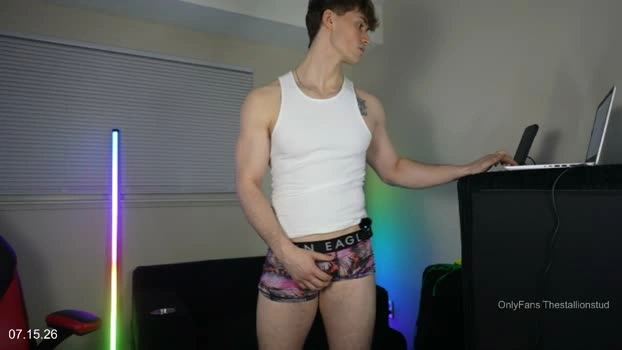 thestallionstud 16-07-2026 Male Recording - spank kissing