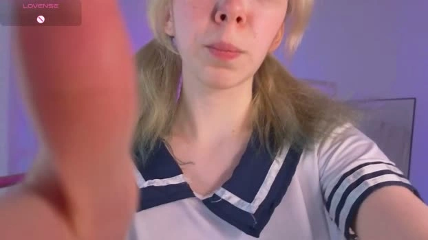 lunalin_ 17-07-2026 lick sexybody pussy skinny Recording