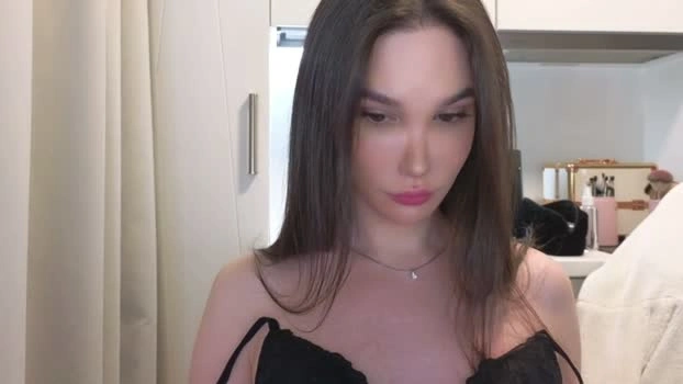 sweet_lady_cola 17-07-2026 Trans Recording - deepthroat tits