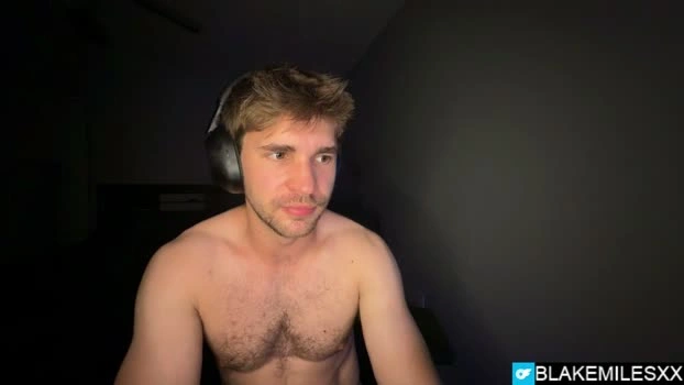blakemiles2 19-07-2026 Male Recording - bj-dildo legs