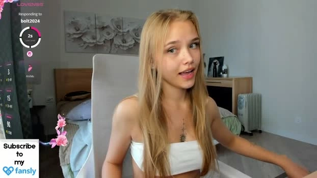 flooora_0 22-07-2026 Cam Show sucktits lush
