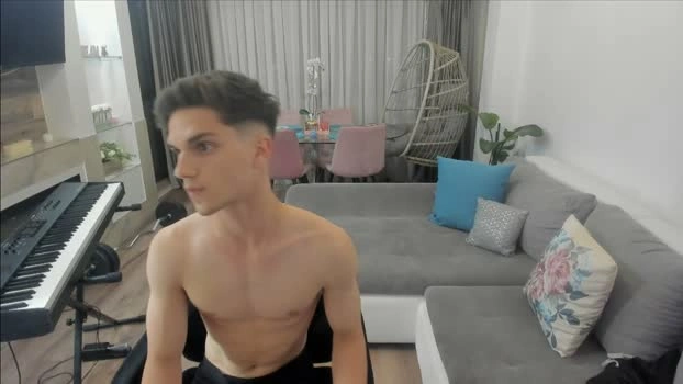 johnnyk8 22-07-2026 Male Recording - bigcock naked