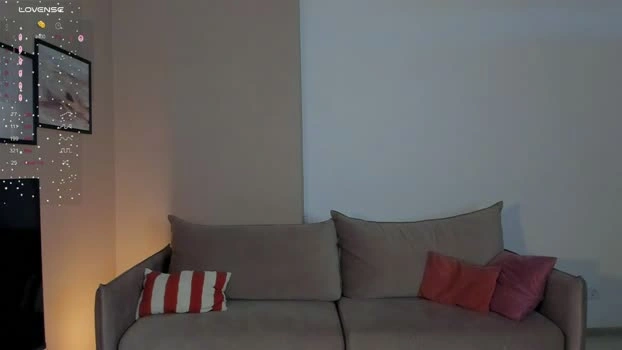 angelinpink_ 24-07-2026 Cam Show beautiful play