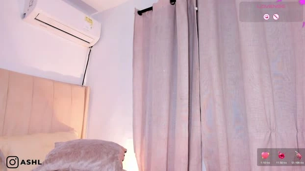 ashly_scale 24-07-2026 hard Video naked Topless Recording