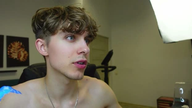 damien_dallas 23-07-2026 Male Recording - kissing Video