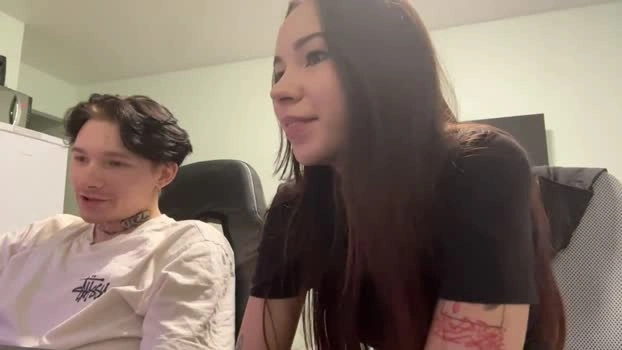 merrieflaggs 25-07-2026 Cam Show sexykitty kiss