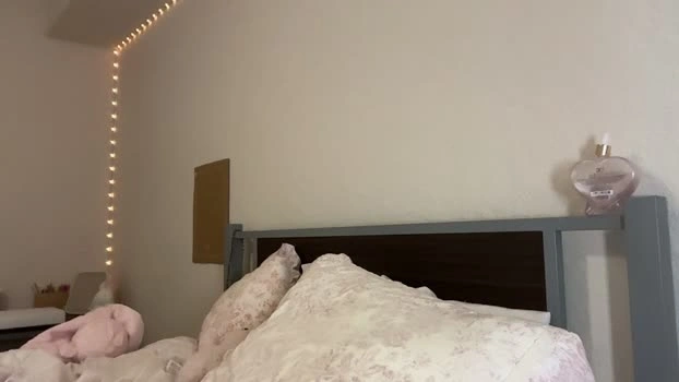 tiffanyy9 25-07-2026 beauty spank XXX kiss Recording