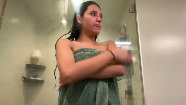 veronicadiazxxx 01-08-2026 Pretty Download wet kissing Recording
