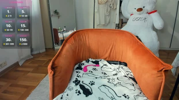 glossybabe_ 04-08-2026 nude kiss tits big Recording